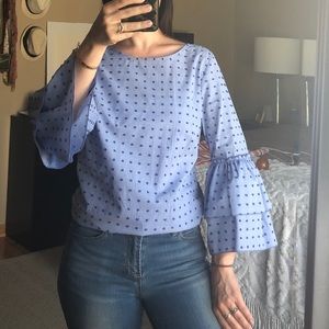 Bell sleeved blouse
